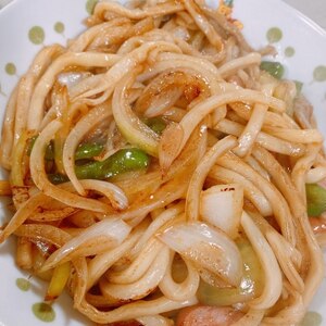 肉なしでも美味い☆簡単節約焼きうどん 